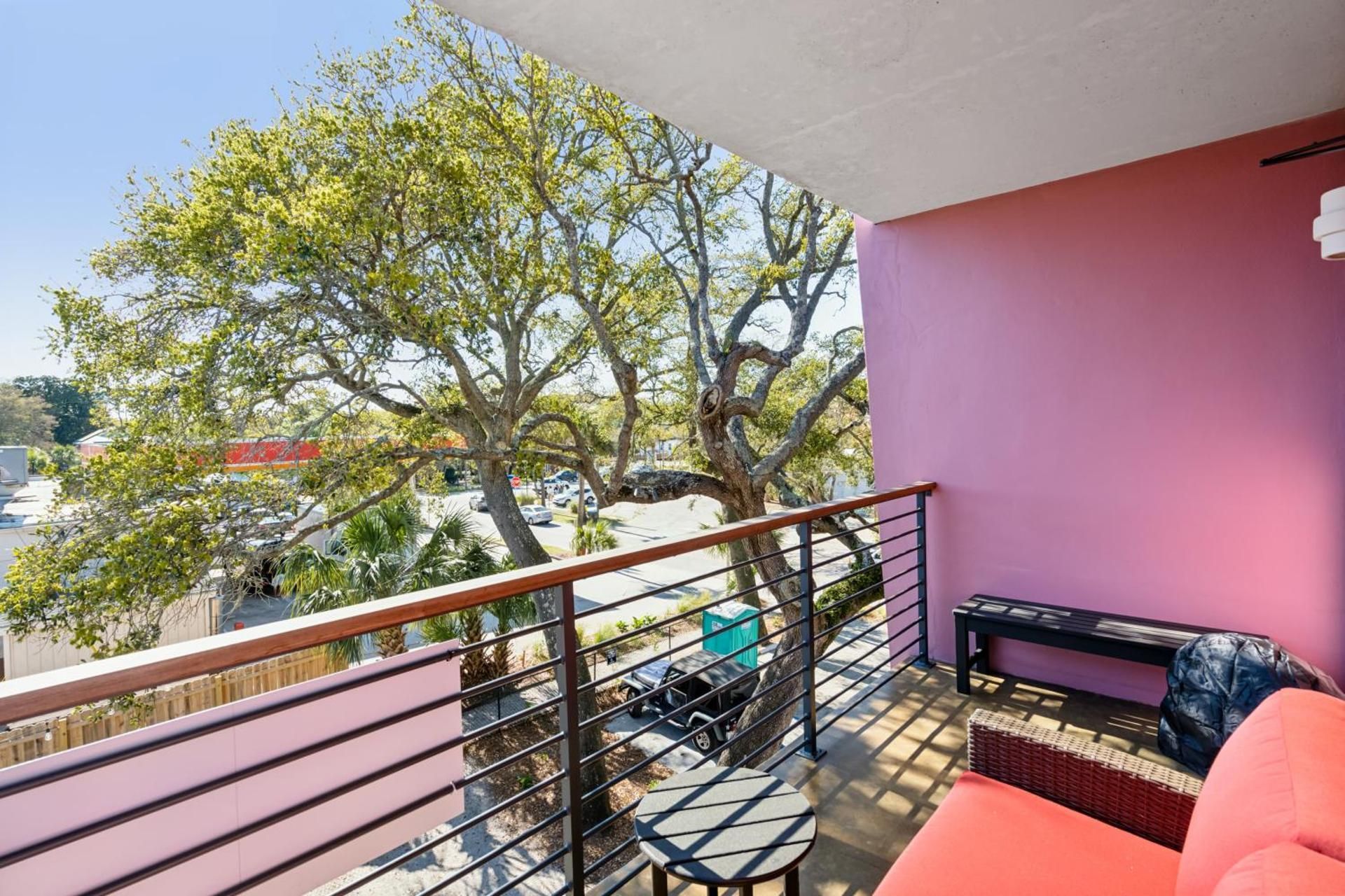 Superior King Suite