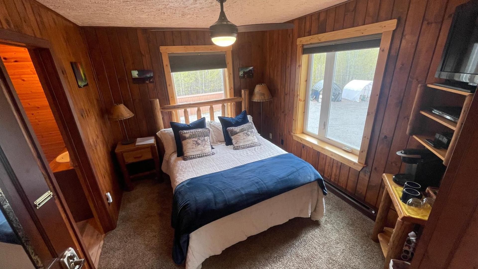Double Room with Private Bathroom