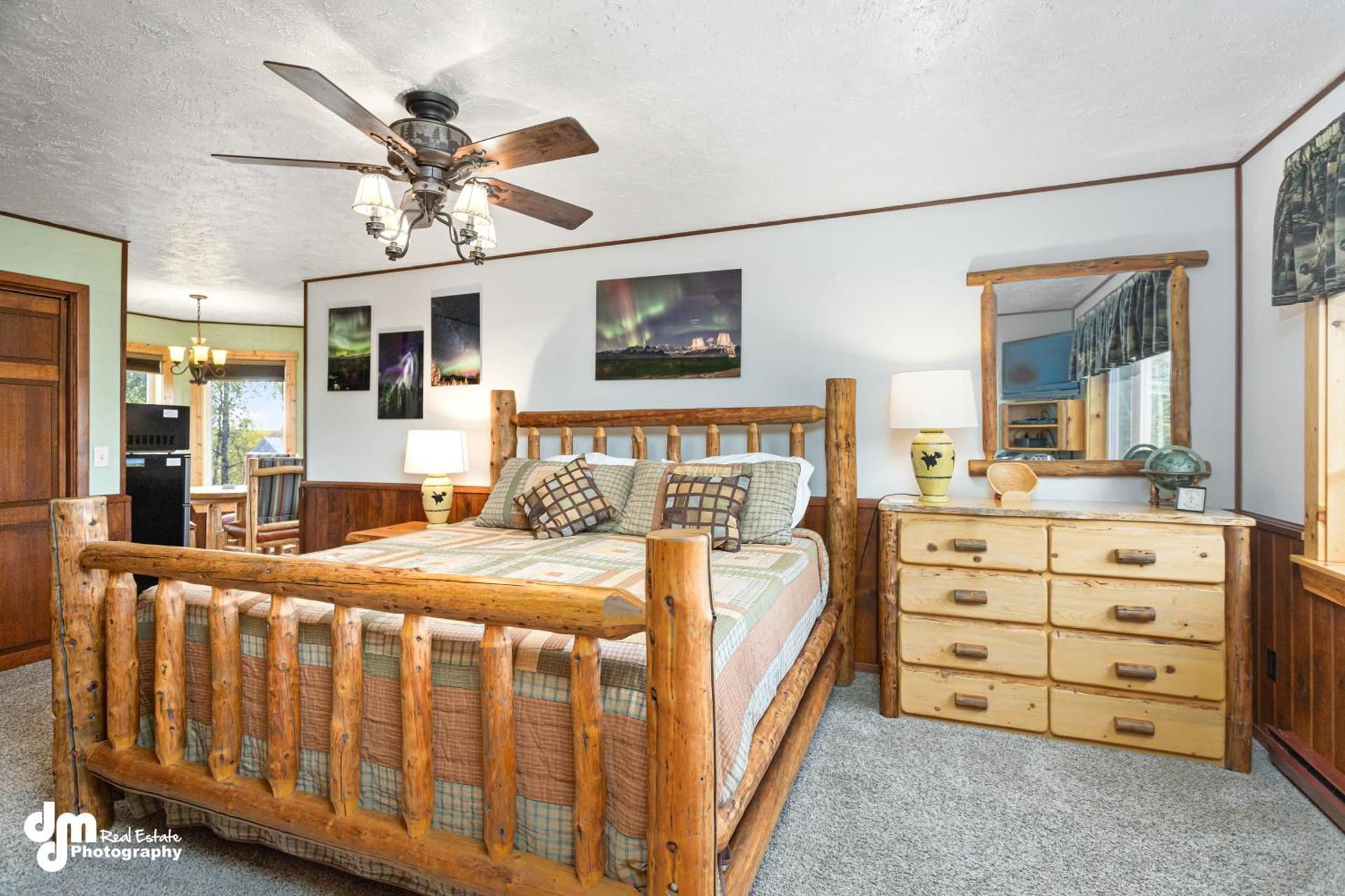 Suite with Mountain View