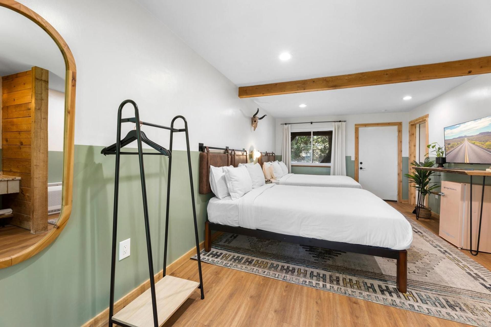 The Bygone Deluxe Double Room 2