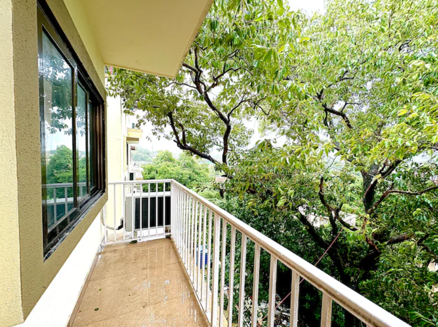 Executive Room with Balcony