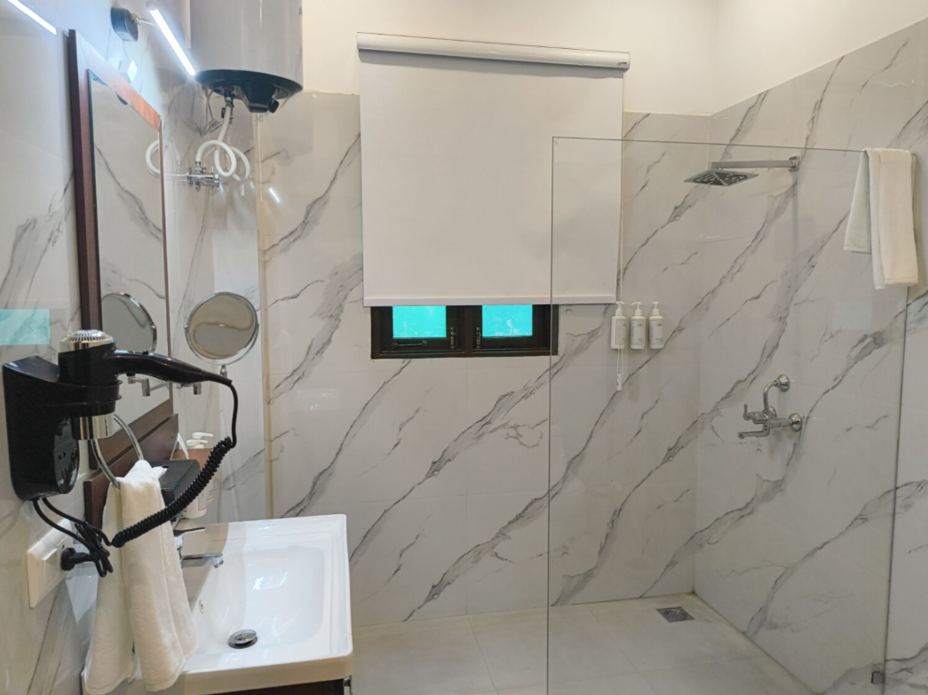 Kamal Mahal with Balcony