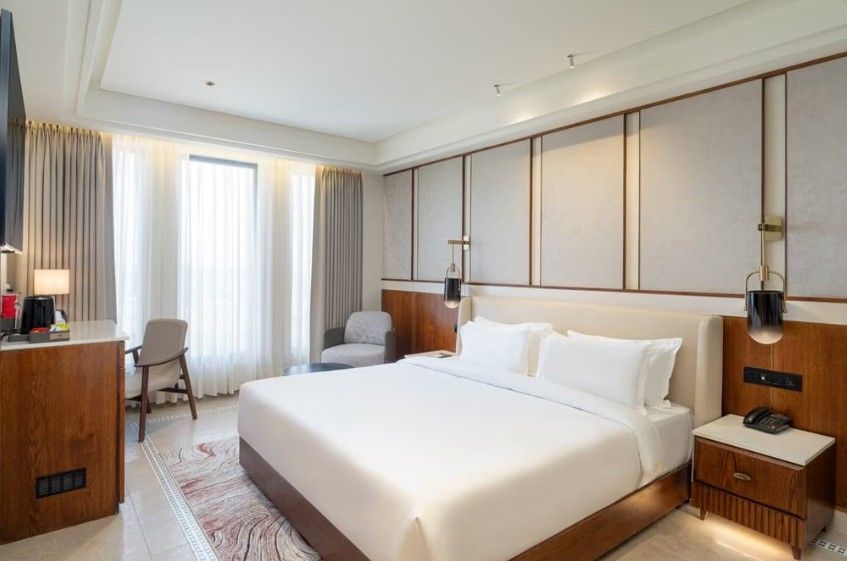 PREMIUM ROOM CITY VIEW