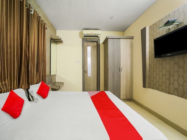 Hotel Om Residency Standard Room 3