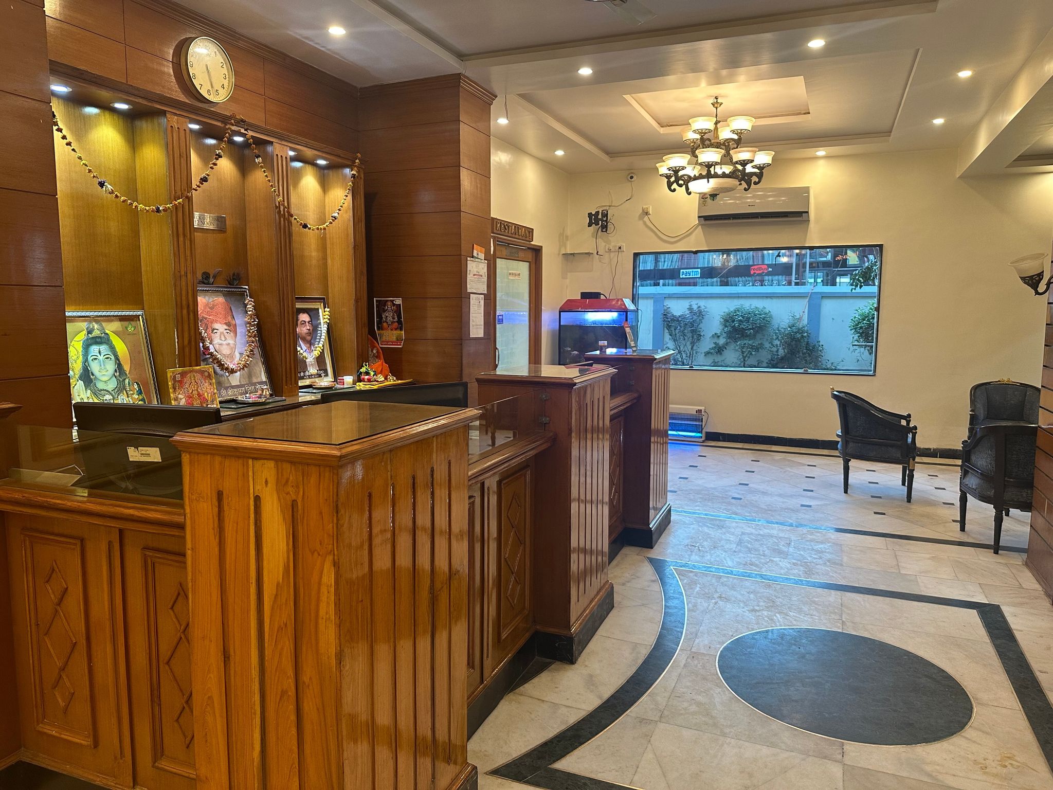 Hotel Radhika Palace