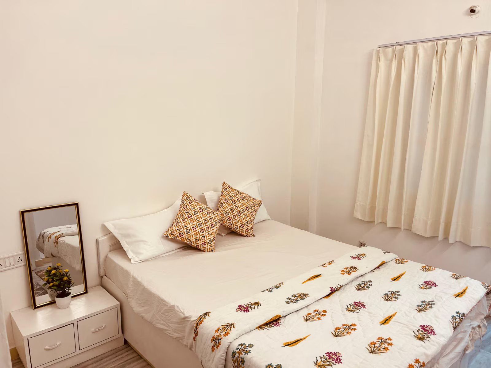 Gulab Niwas Homestay Gulab Niwas Homestay Entire 3 BHK Villa 2