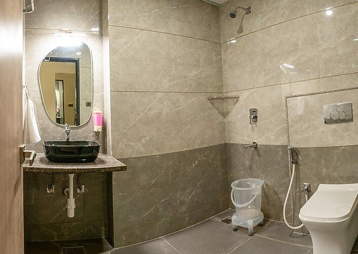 Hotel Surbhi Grant by Gazebo Luxury Stay near Khatu Shyam Temple Deluxe Twin Room 4