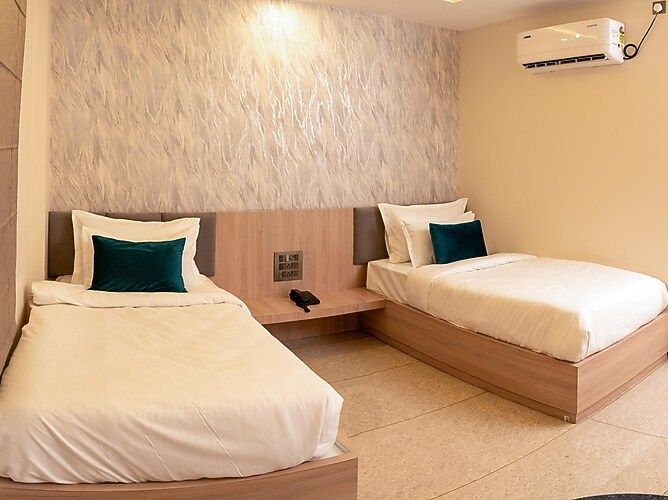 Hotel Surbhi Grant by Gazebo Luxury Stay near Khatu Shyam Temple Deluxe Twin Room