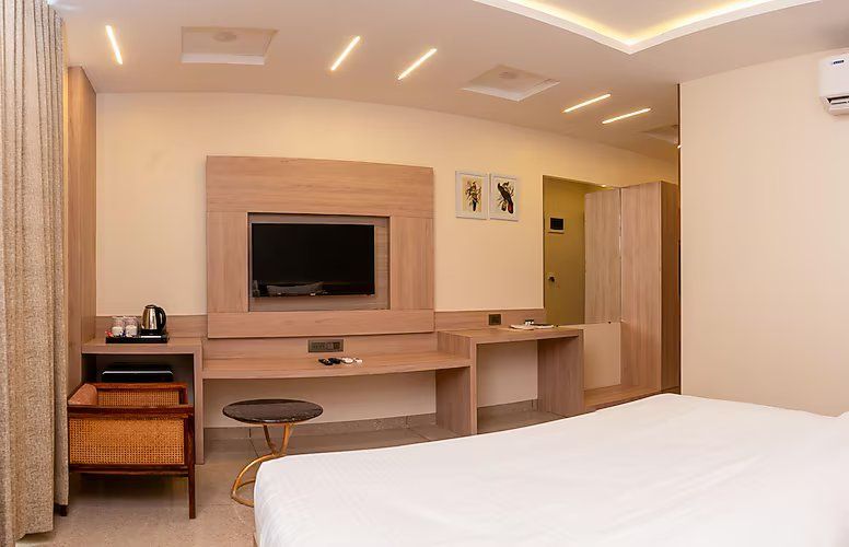 Hotel Surbhi Grant by Gazebo Luxury Stay near Khatu Shyam Temple Deluxe Room 5