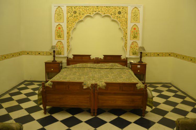 Deluxe Room with Fort View