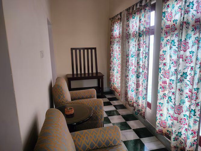 Deluxe Room with Fort View