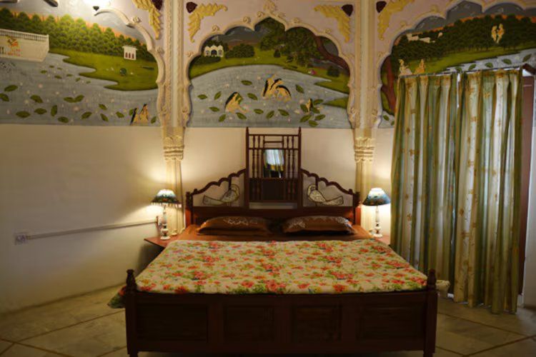 Deluxe Room with Fort View