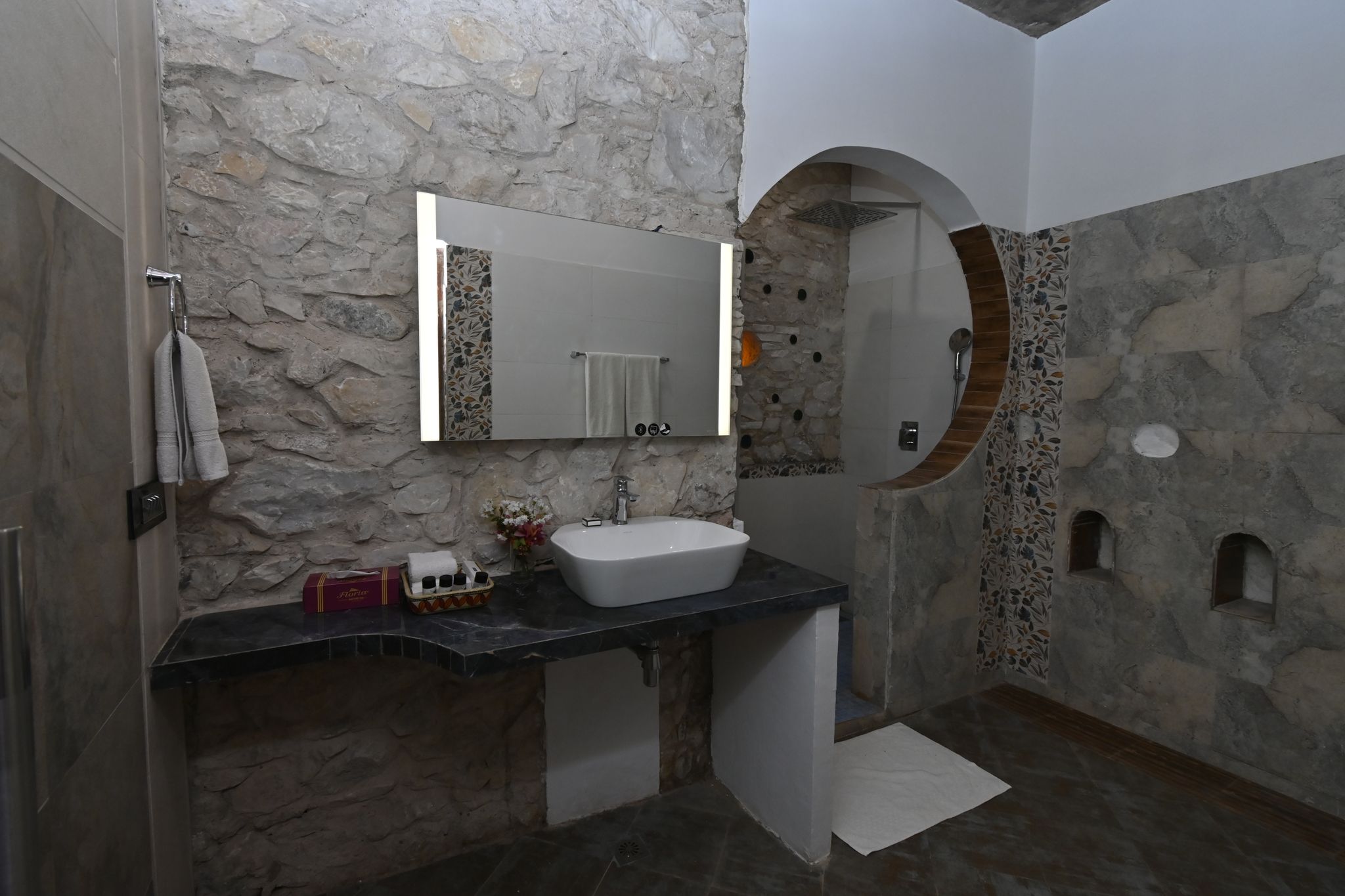 Sariska Kasba - A Village Resort Rang Mahal 12