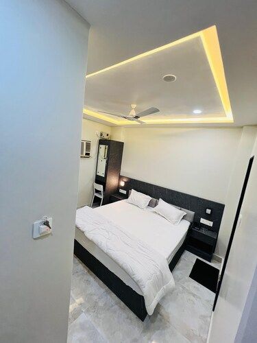 Deluxe Room with Air Conditioning