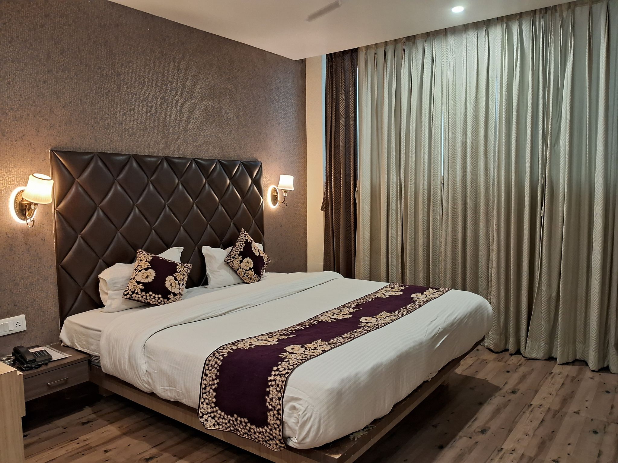 HOTEL NIRVANA Premium Room 2