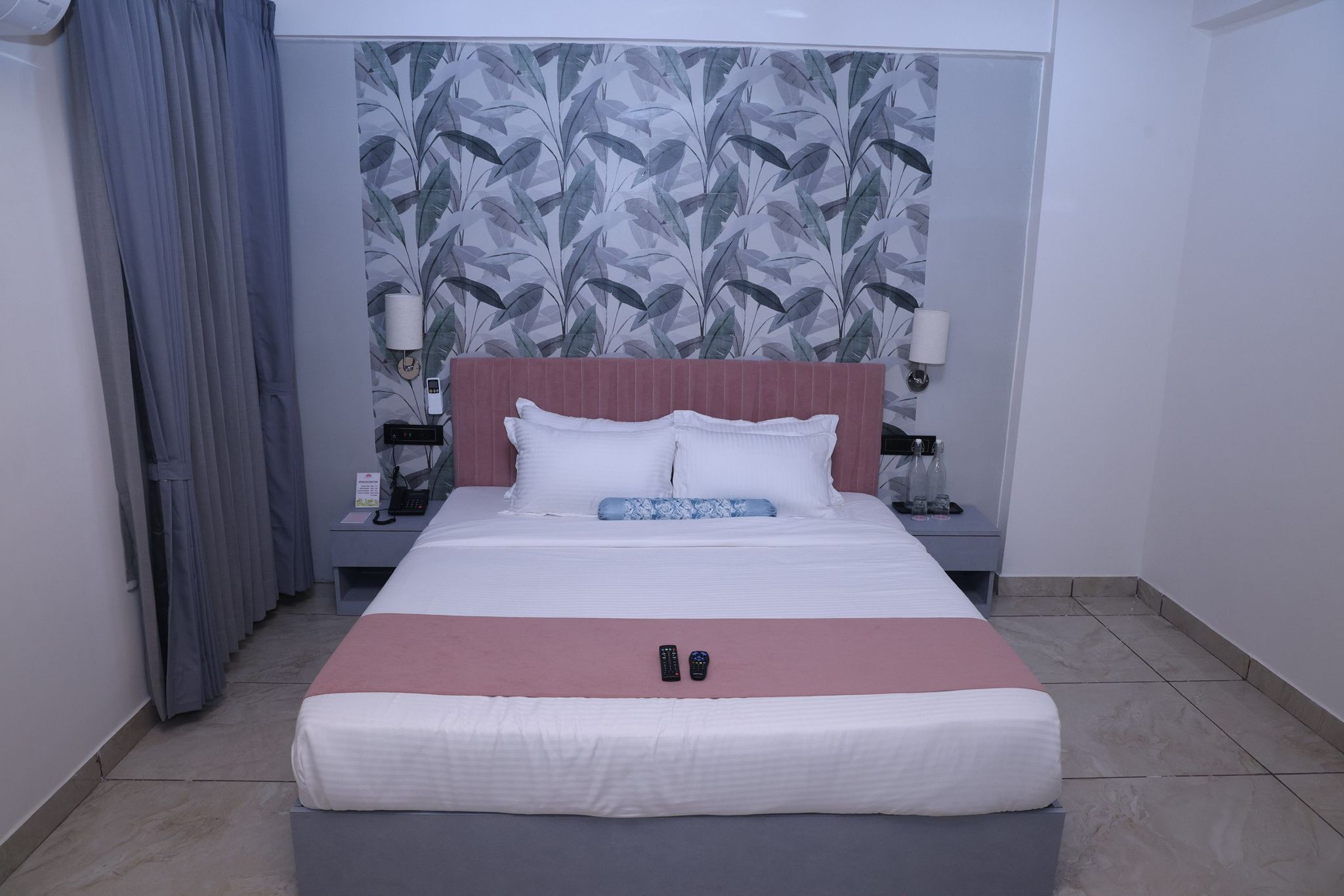 Hotel Lotus Executive Room 4