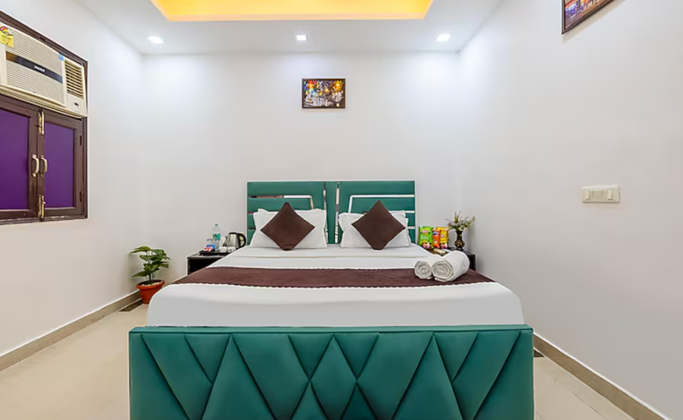 Hotel Warm Welcome Deluxe Room 2