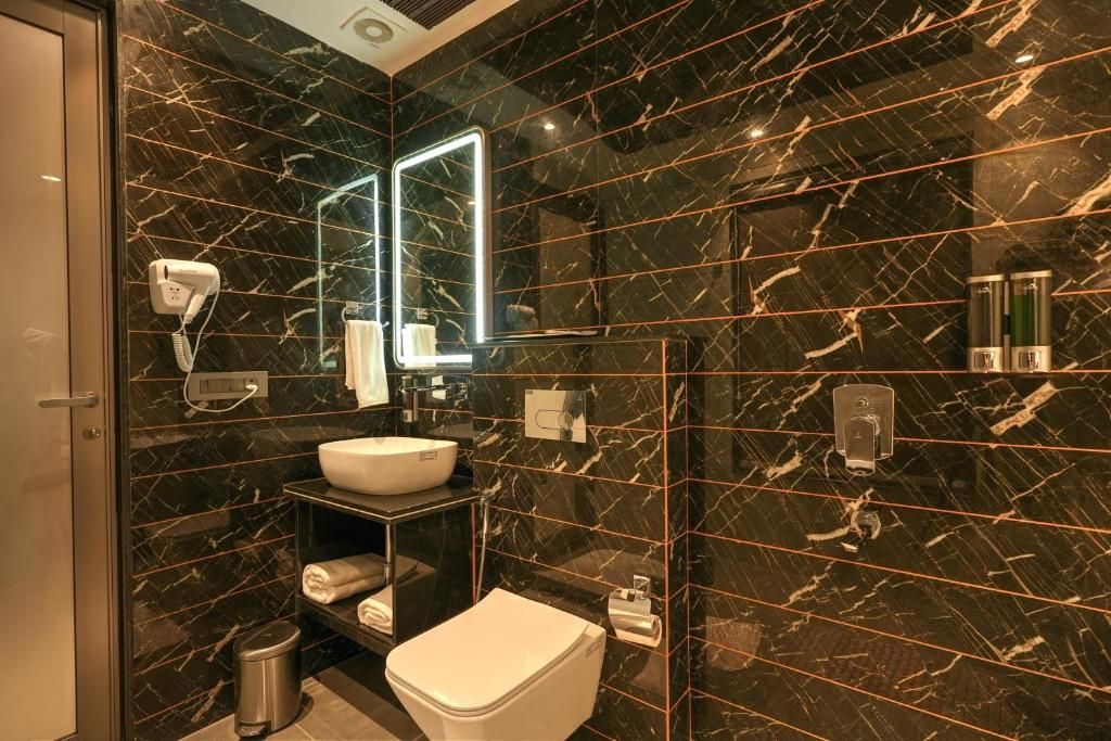 Superior Room with Balcony