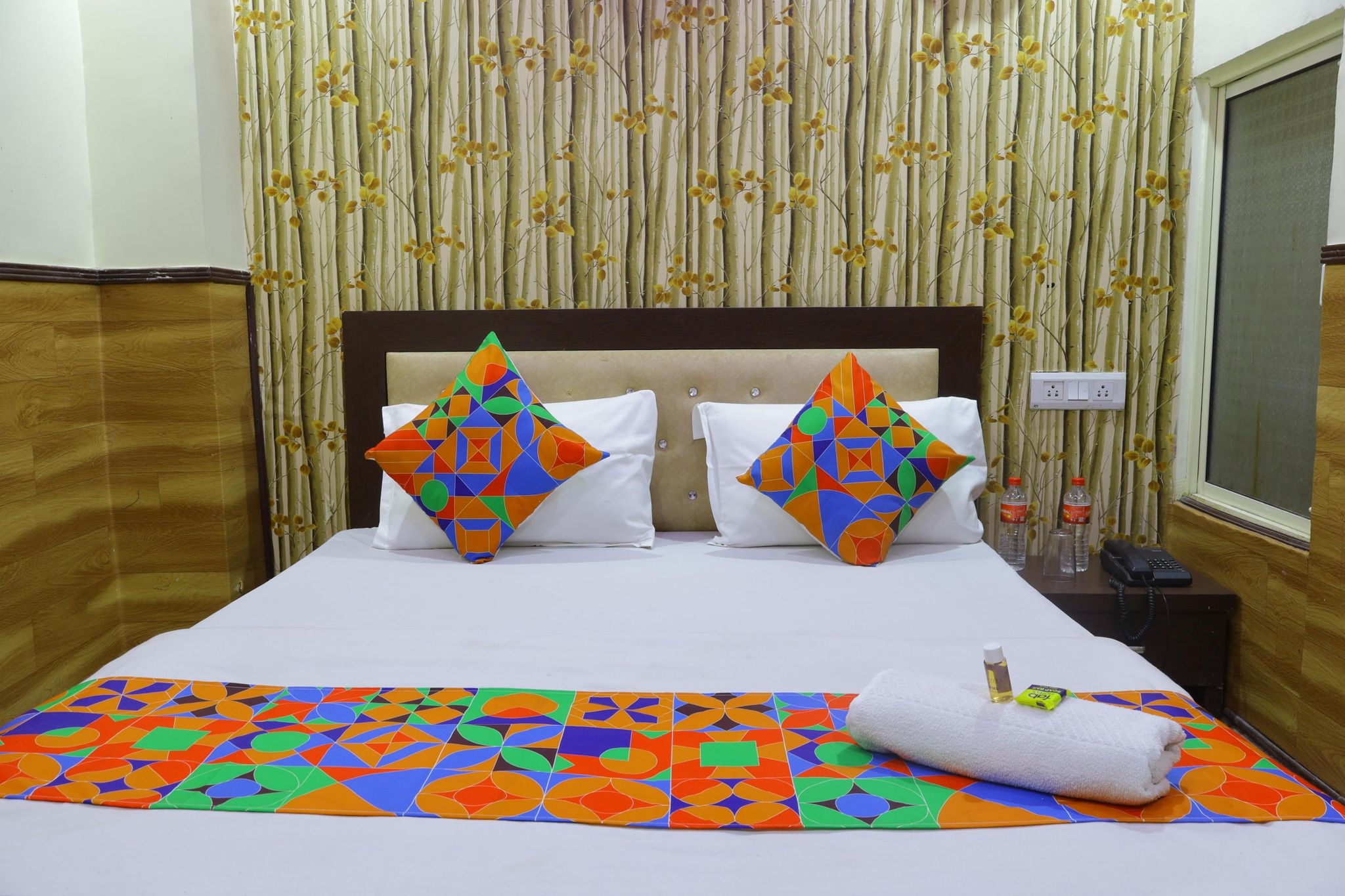 TRPOTELS SUMANGAL Deluxe Room 3