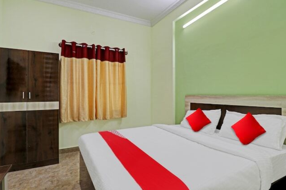 Deluxe Room Non AC