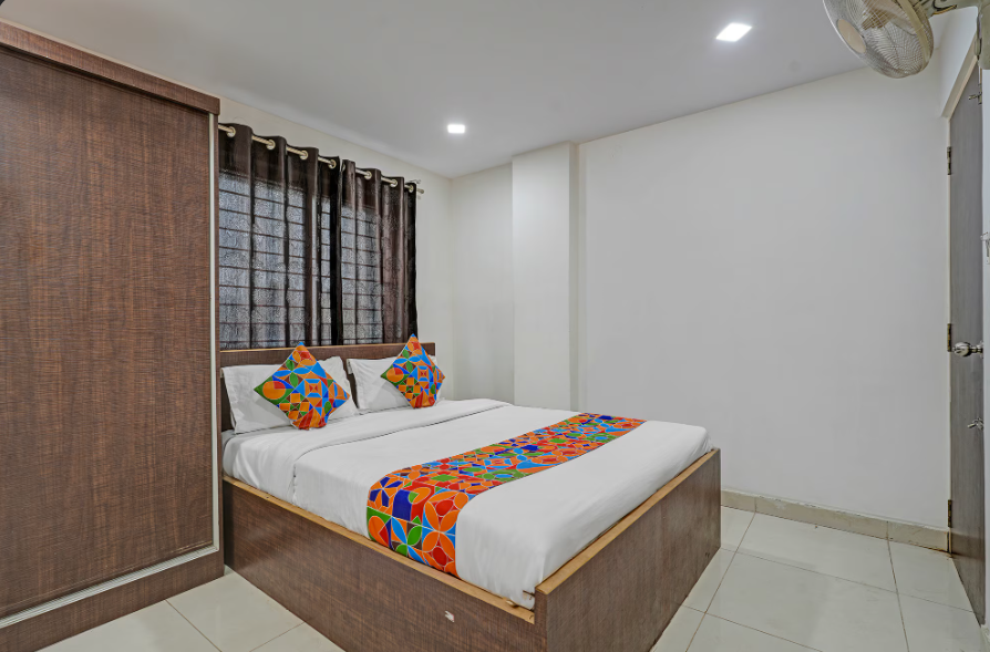 Ujwal Comforts Deluxe Room 3