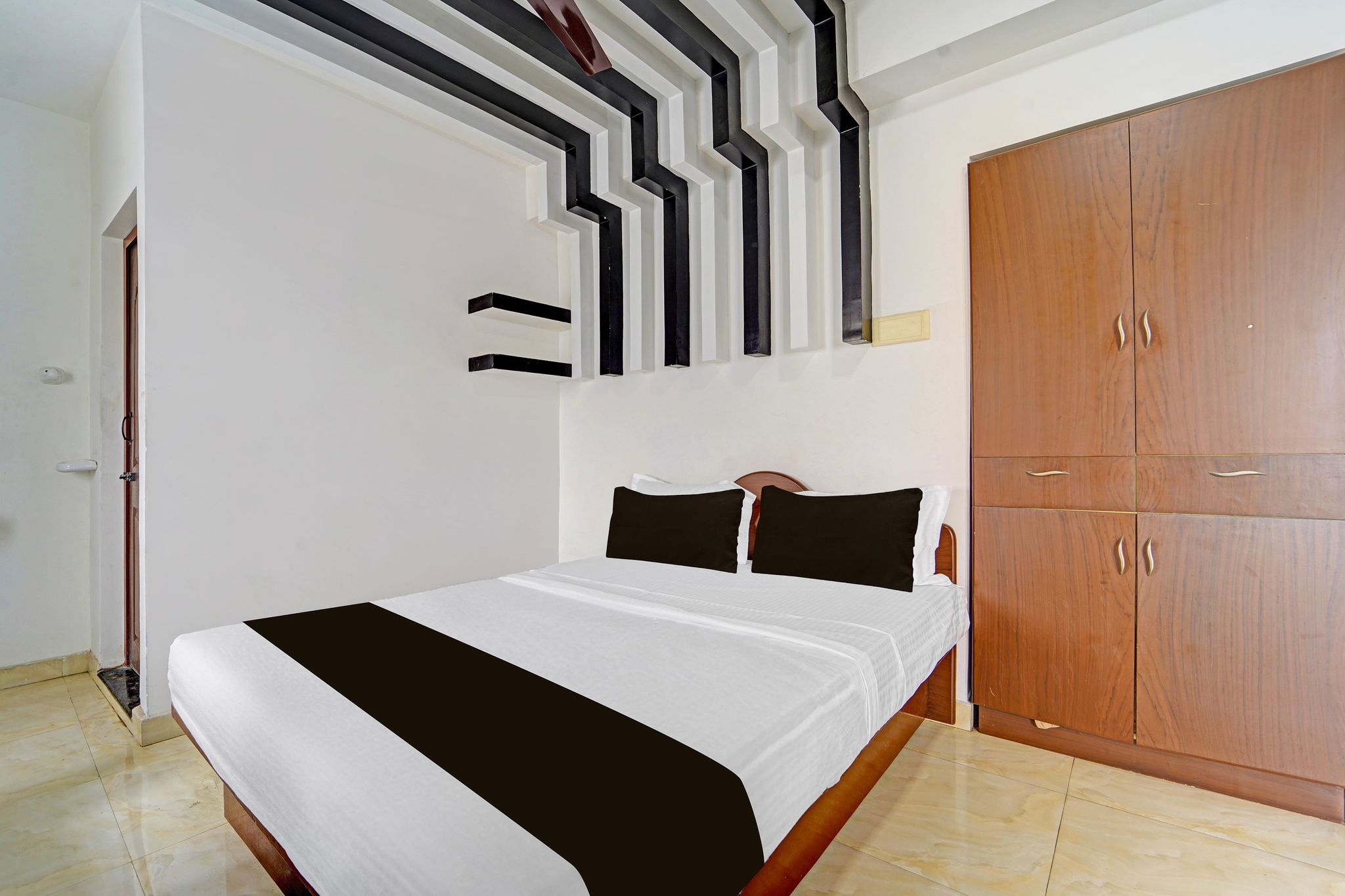 Super Hotel O Dindugal Bus Terminal Formerly GK Building CLASSIC 11