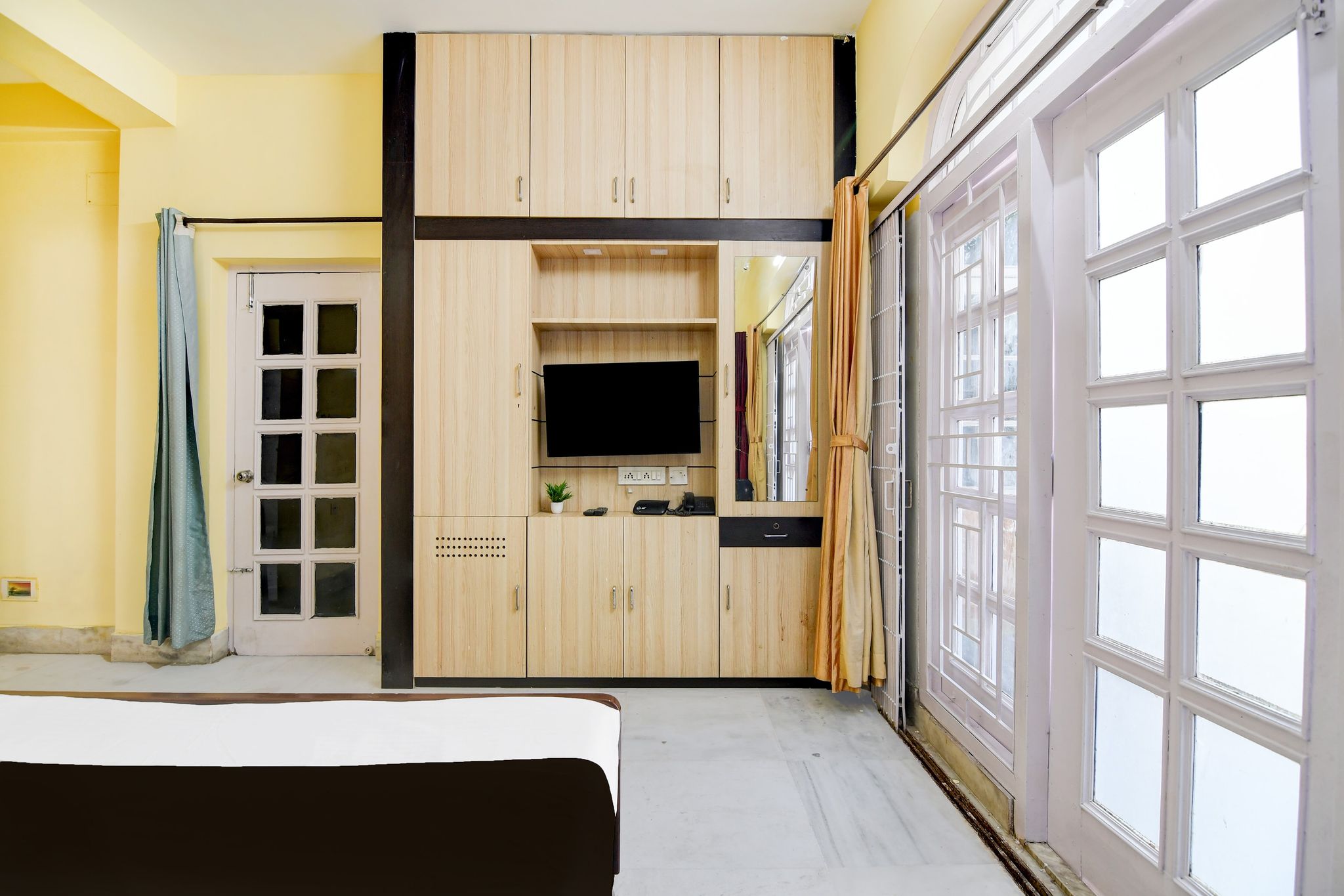 Super Collection O Jyotirindra Nandi Metro Station Kolkata Formerly Hotel Manurama CLASSIC 10