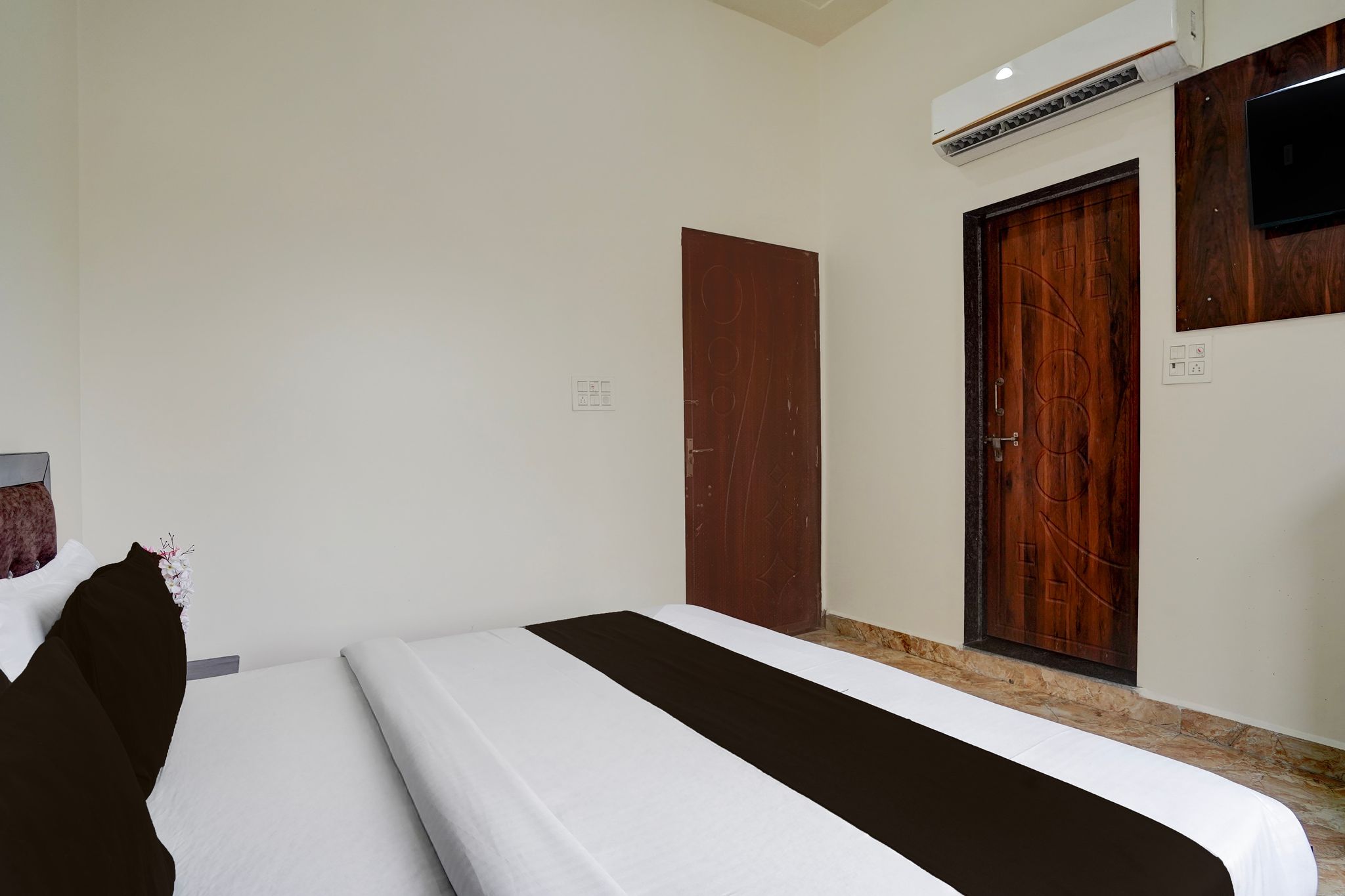 Hotel O Yamuna Riverview Formerly Swyamwar Resort CLASSIC 5