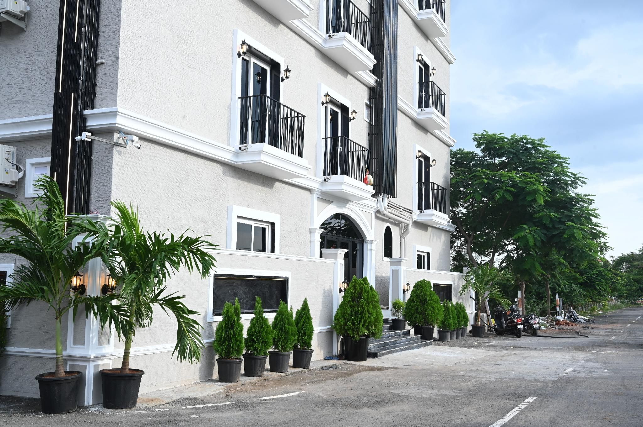 Hotel Exterior