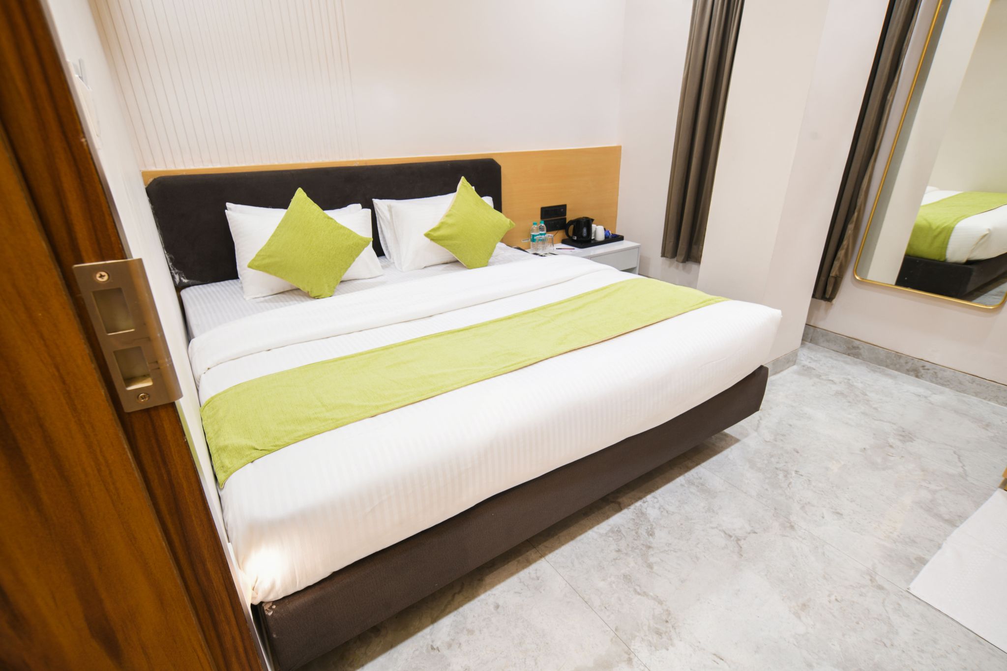 The Byke Express - Near Gopur Square Deluxe Room