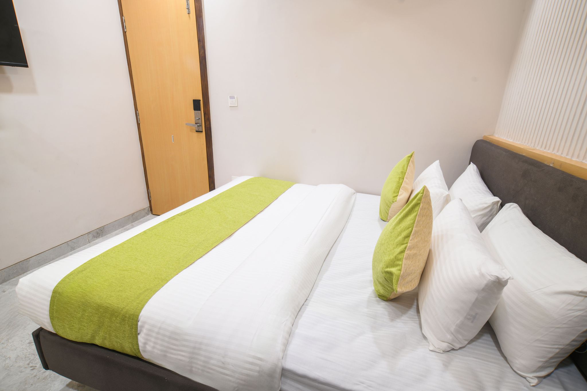 The Byke Express - Near Gopur Square Deluxe Room 8