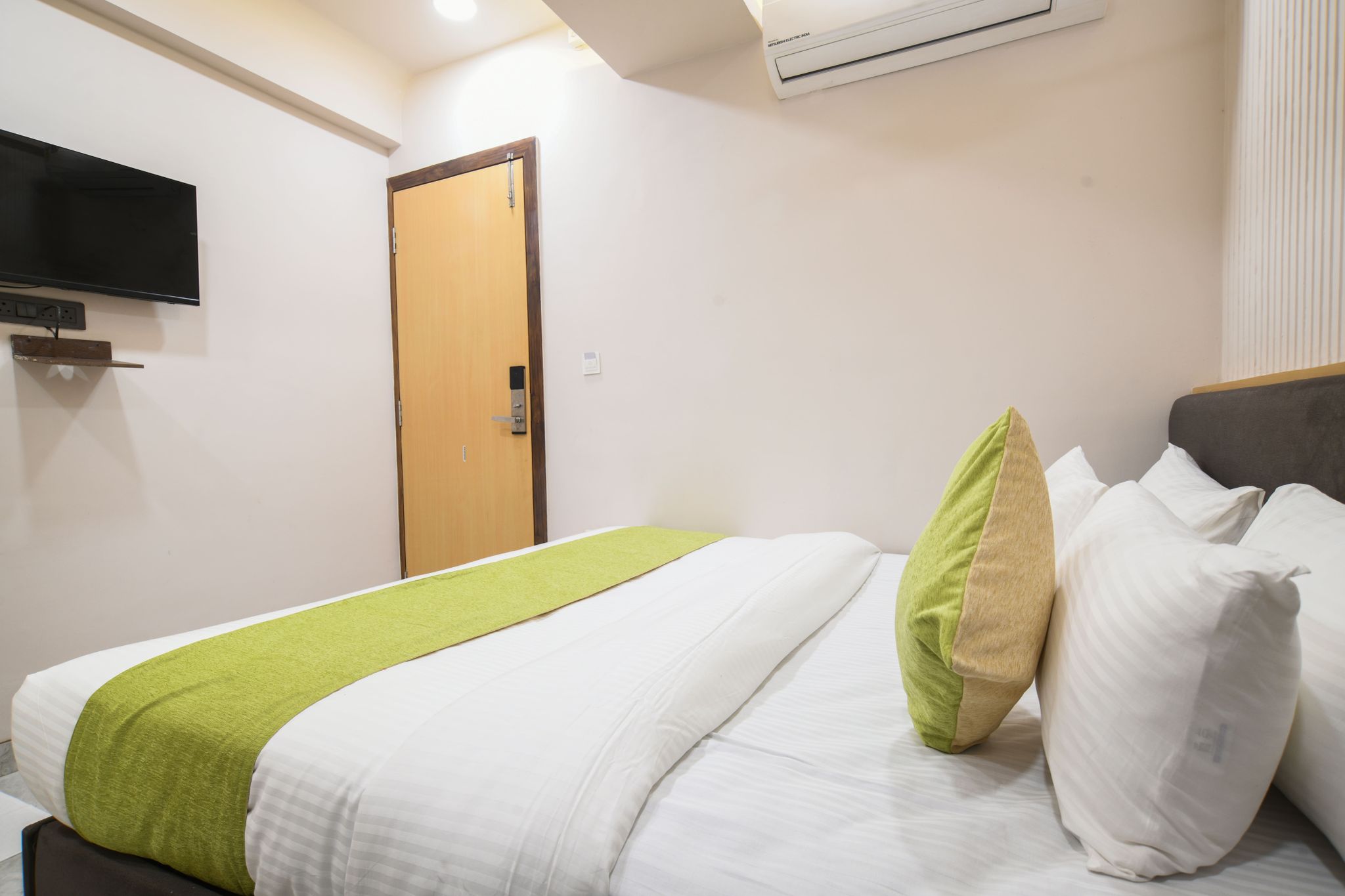 The Byke Express - Near Gopur Square Deluxe Room 10