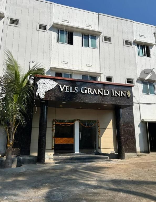 VELS GRAND INN