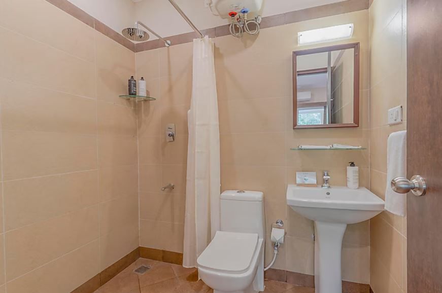 Alaya Stays Still Waters by ELIVAAS Club Room 2