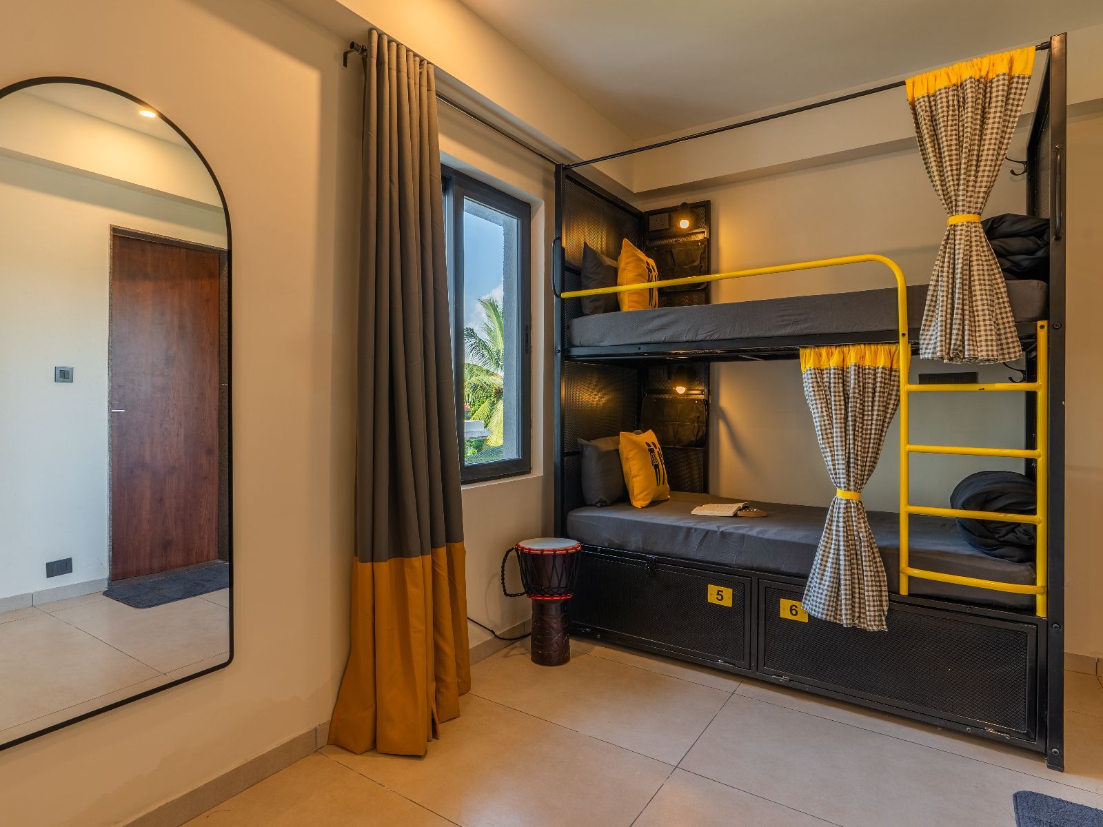 Bed in 6 Bed Female Dormitory with Balcony and City View