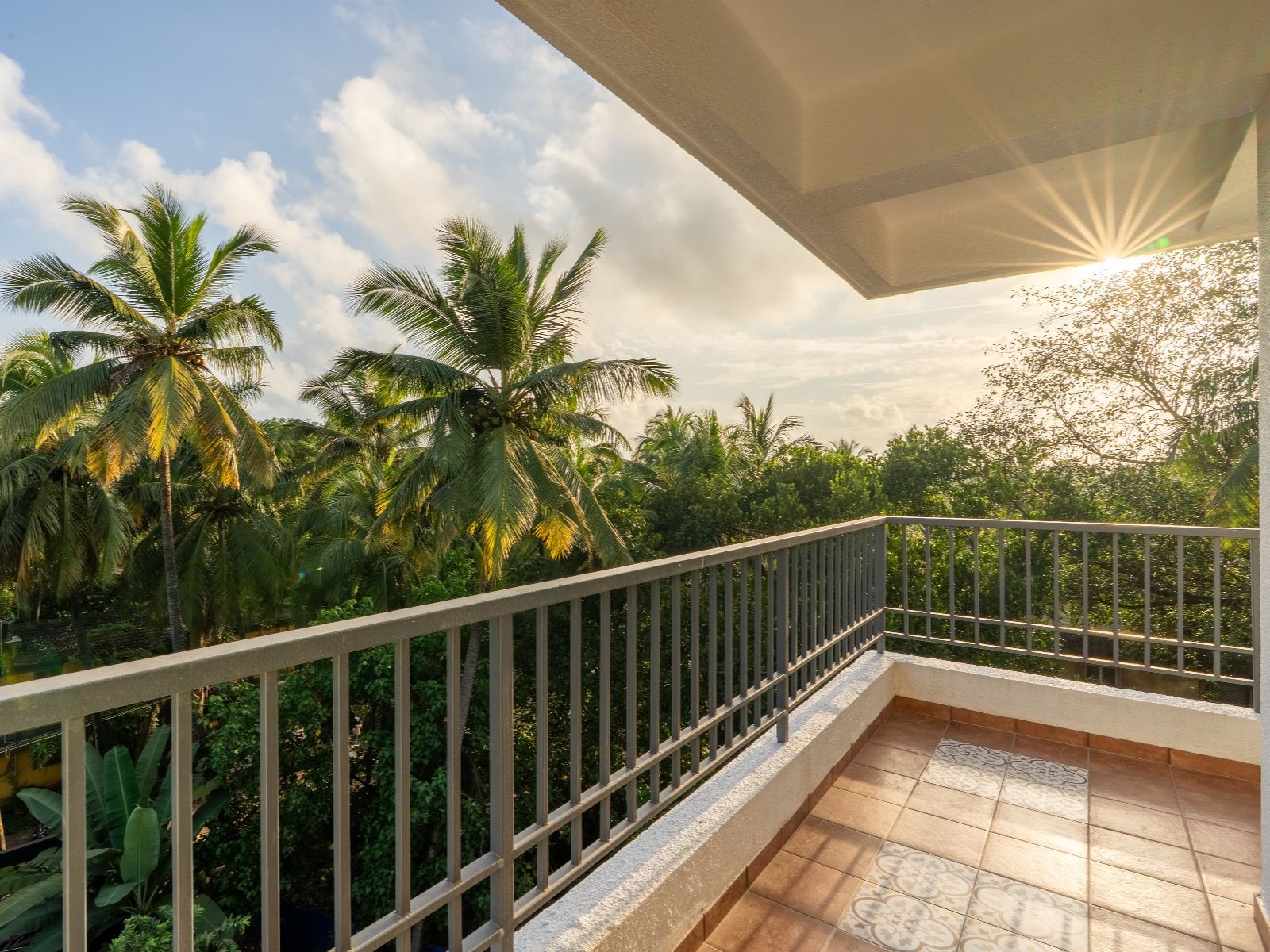Superior Double Room with Jacuzzi and Balcony