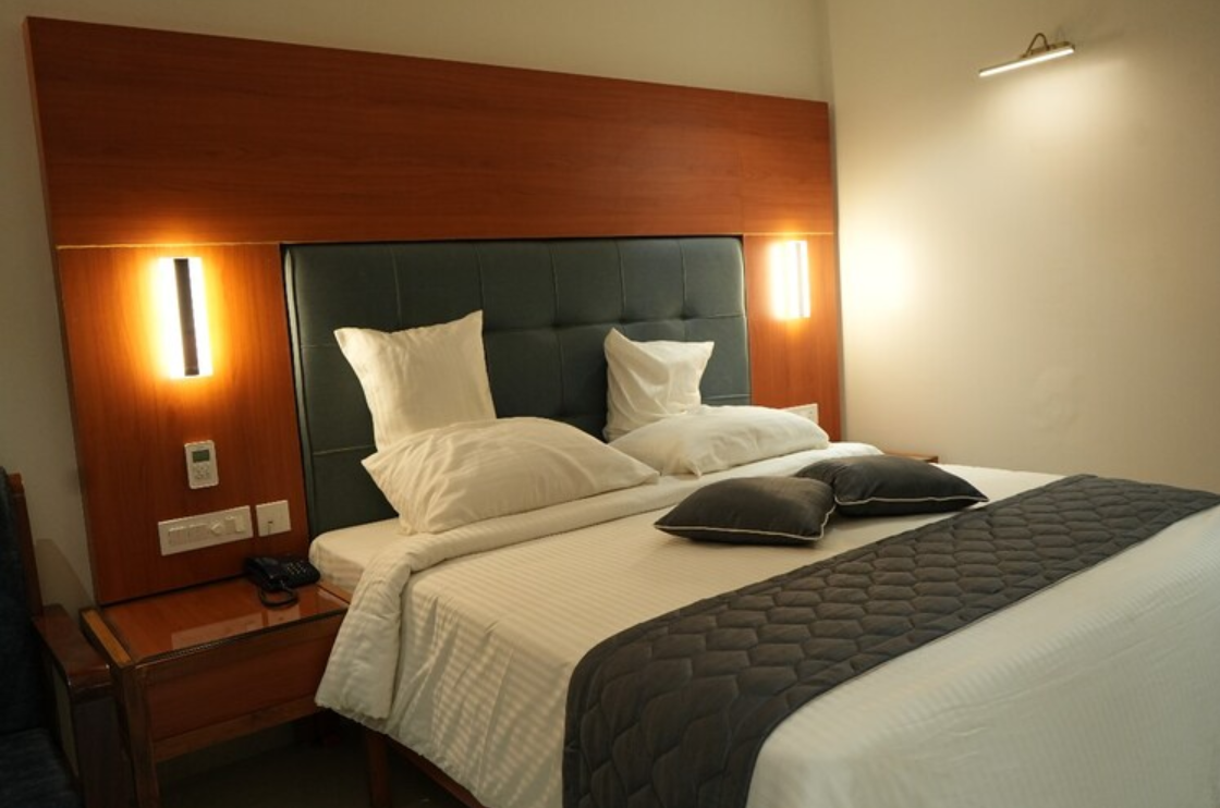 HOTEL KRITHICK GRAND Standard Room 6