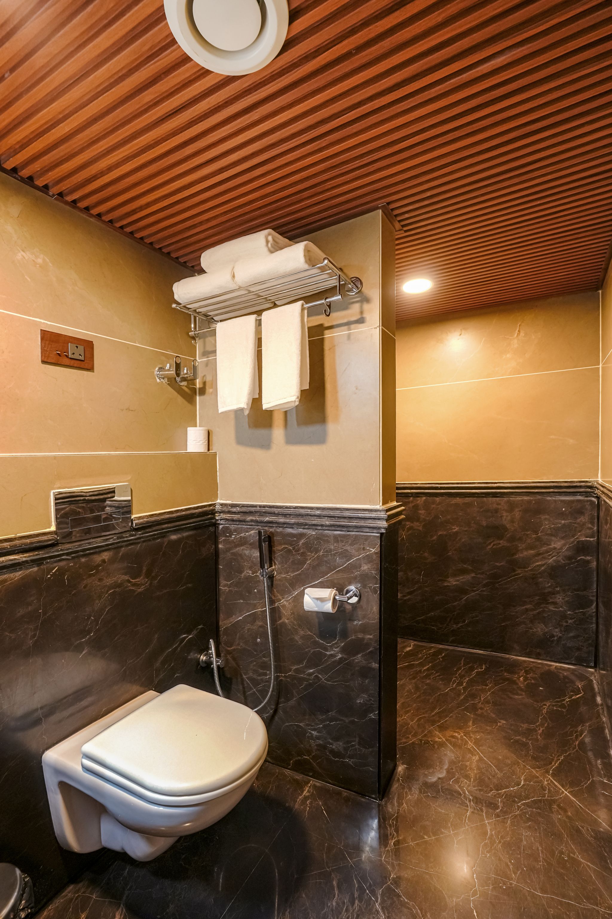 BluSalzz Terrah Hills Resort, Dalhousie - Small Luxury Hotels of the World Classic Room 10