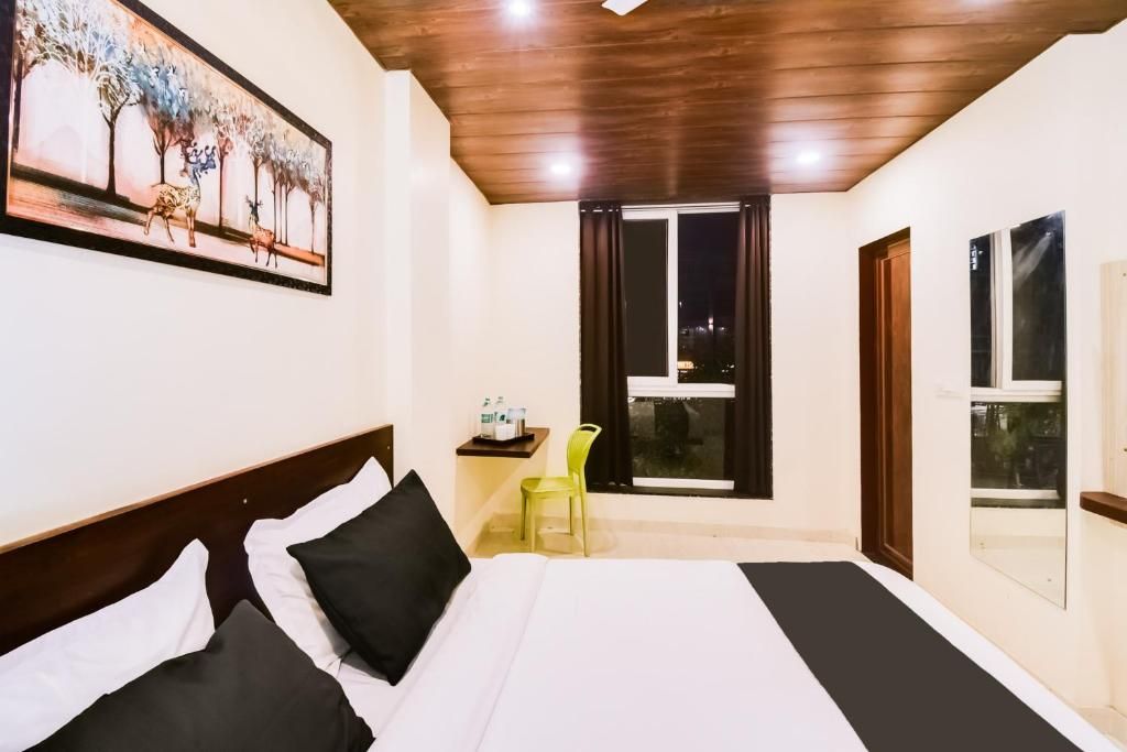 Hotel Shayla Inn Deluxe Room 2