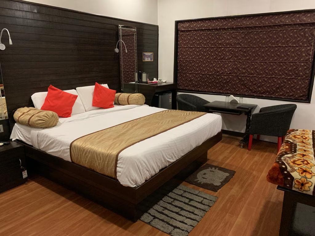 LE LEISURE EXECUTIVE ROOMS 5