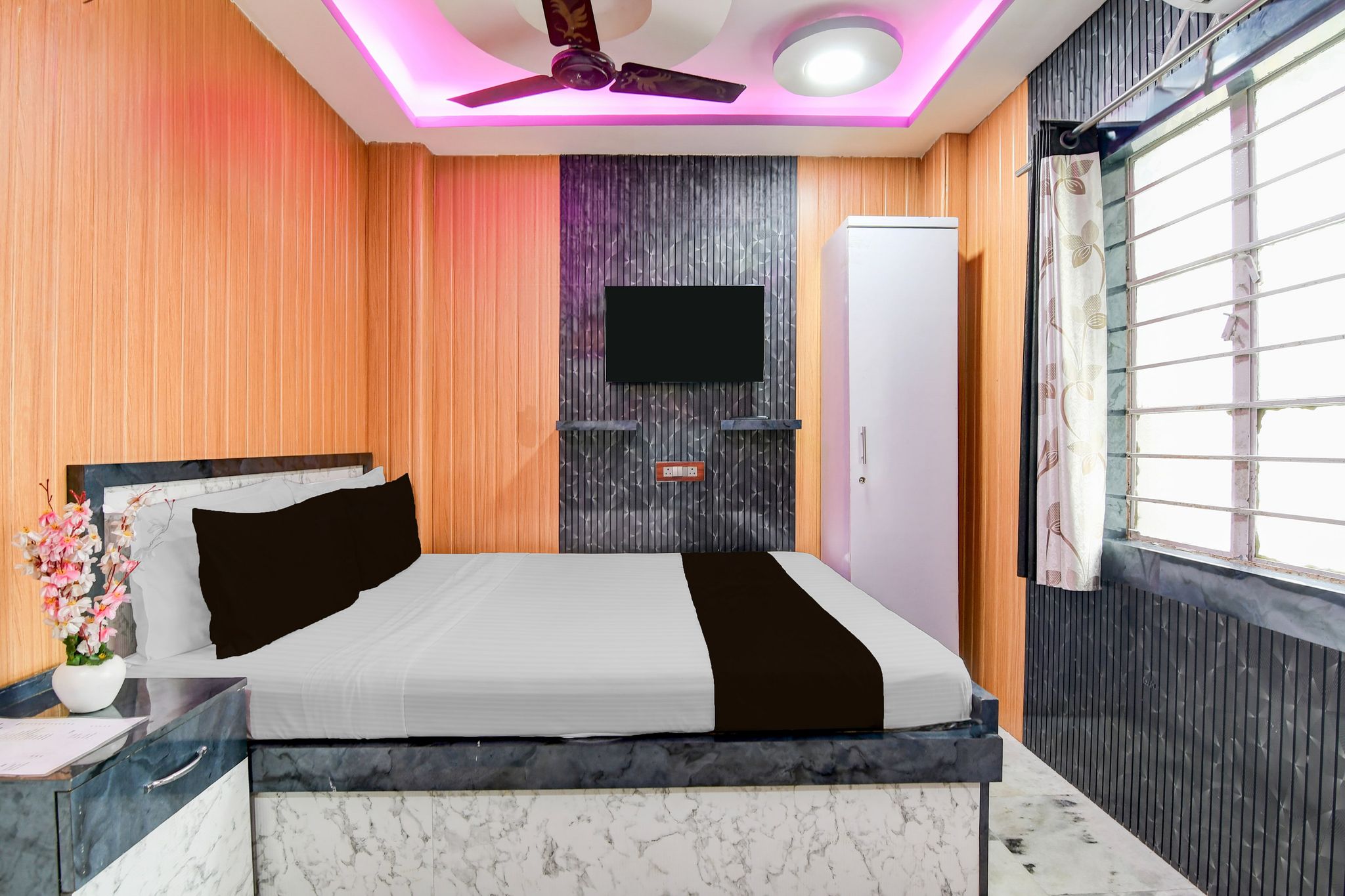 Collection O New Jalpaiguri Railway Station Formerly Prince Lodge CLASSIC 3