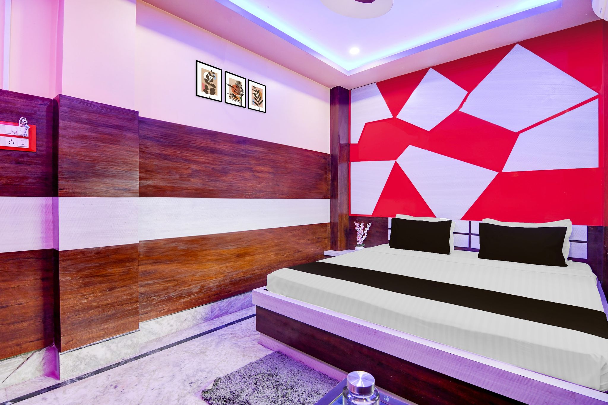 Collection O New Jalpaiguri Railway Station Formerly Prince Lodge CLASSIC 2