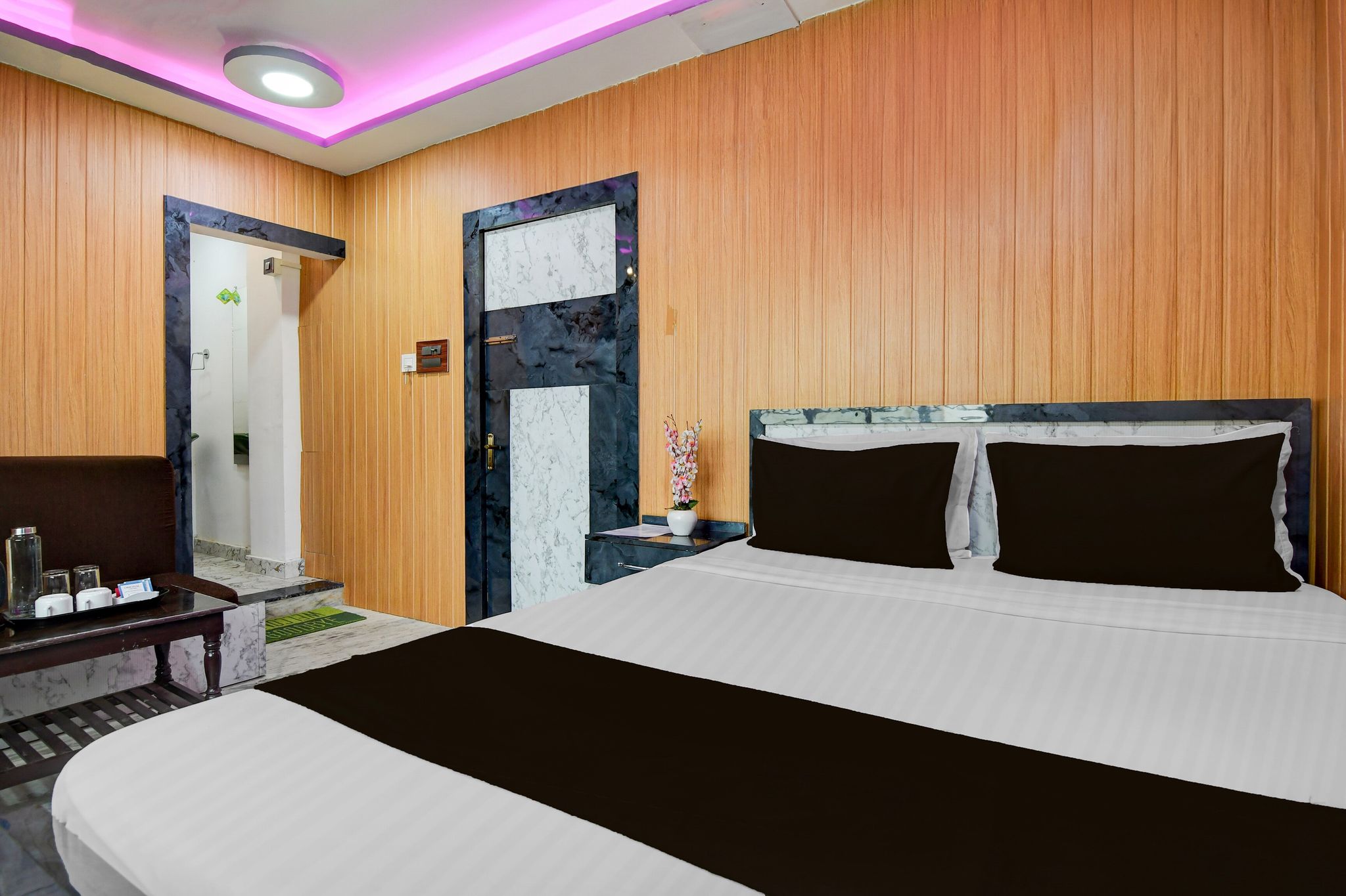 Collection O New Jalpaiguri Railway Station Formerly Prince Lodge CLASSIC 4