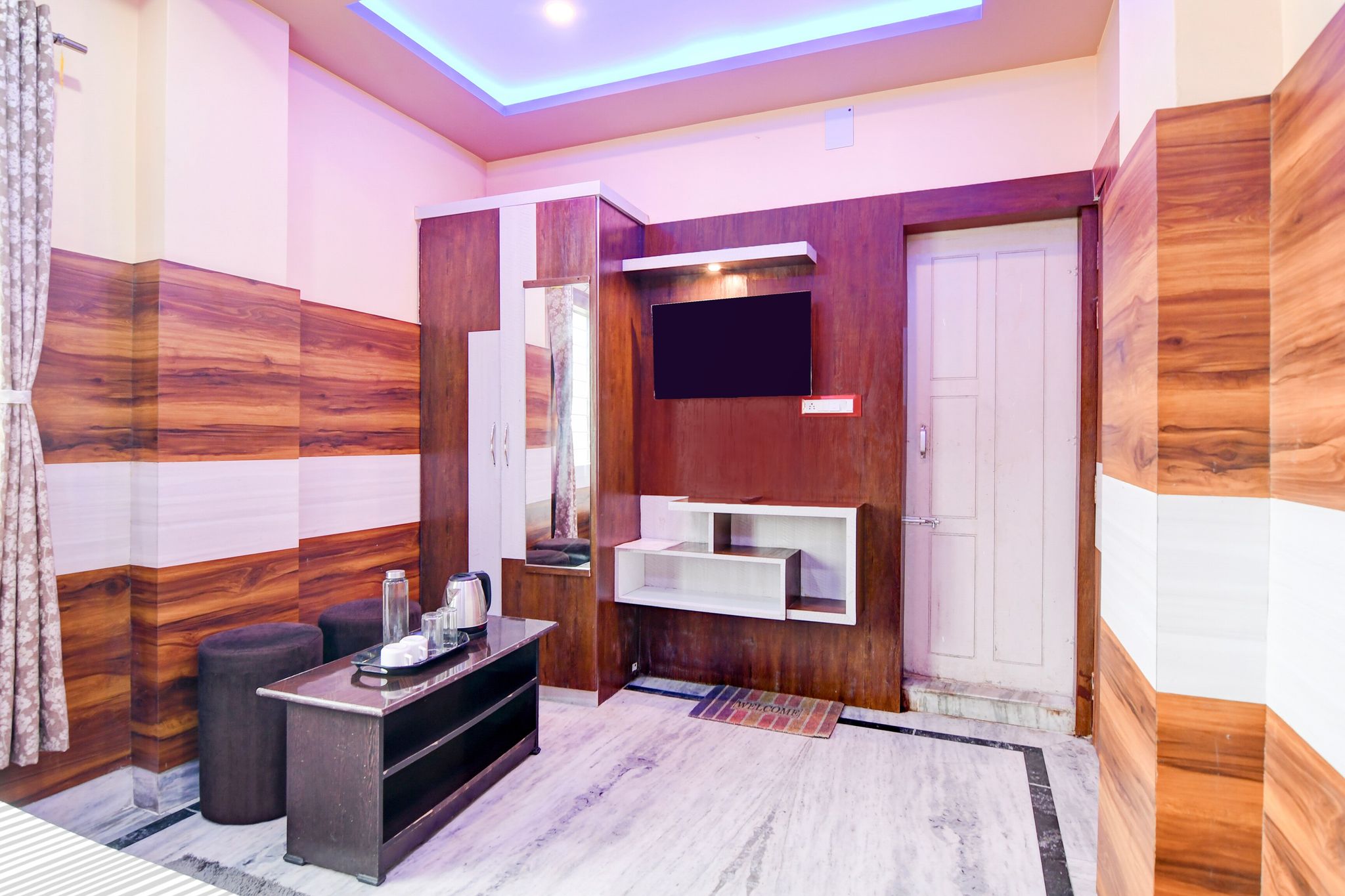 Collection O New Jalpaiguri Railway Station Formerly Prince Lodge CLASSIC 15