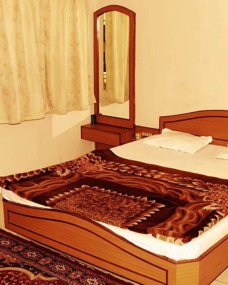 Deluxe AC Room