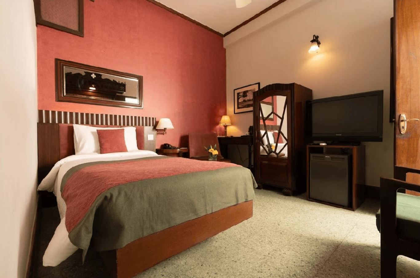 Superior Single Room
