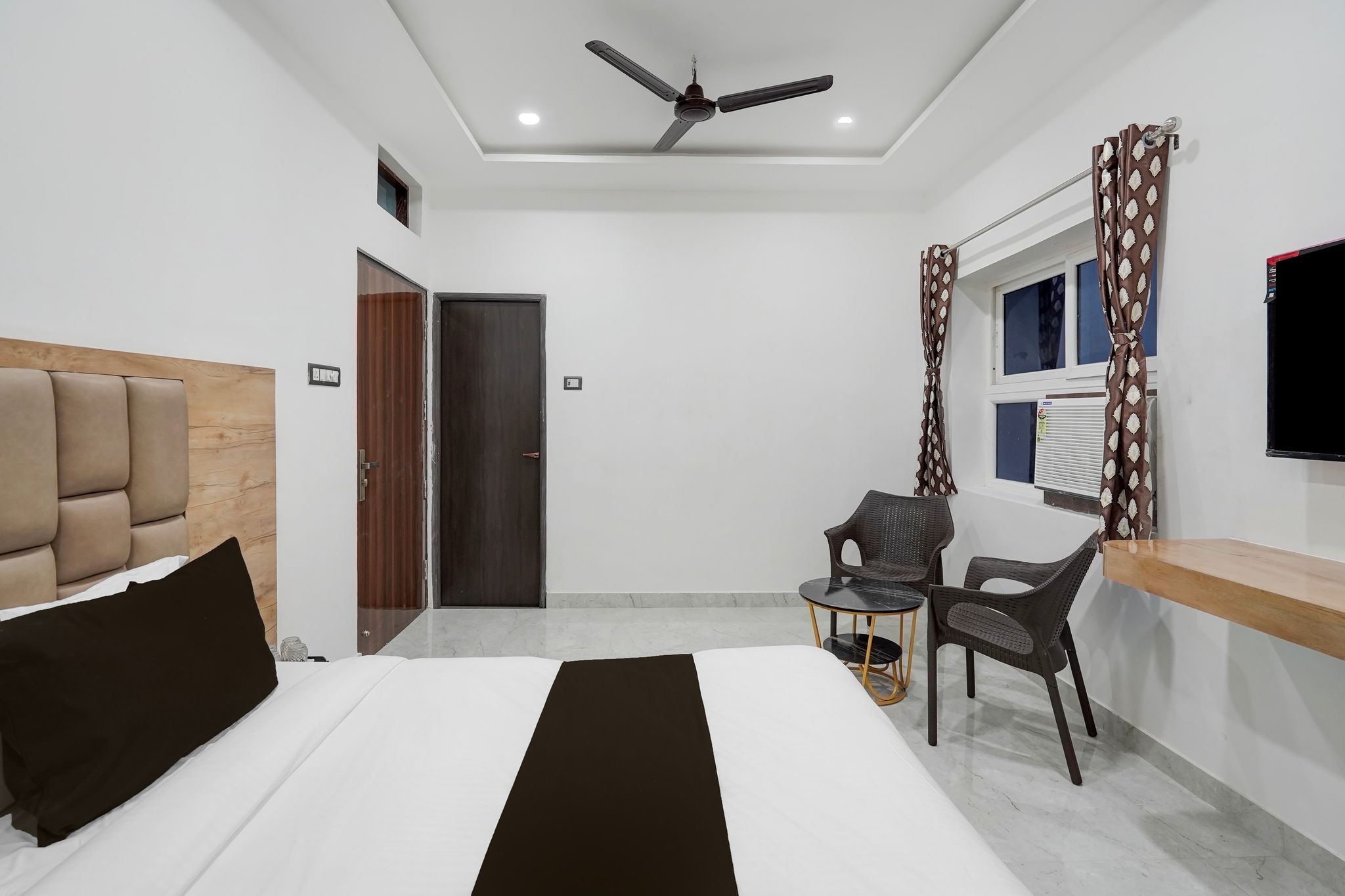 Super Collection O Banaras Railway Junction Formerly Varanasi Suites CLASSIC 14