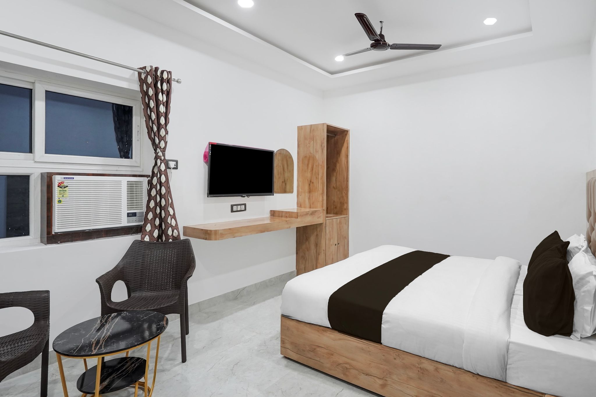 Super Collection O Banaras Railway Junction Formerly Varanasi Suites CLASSIC 4