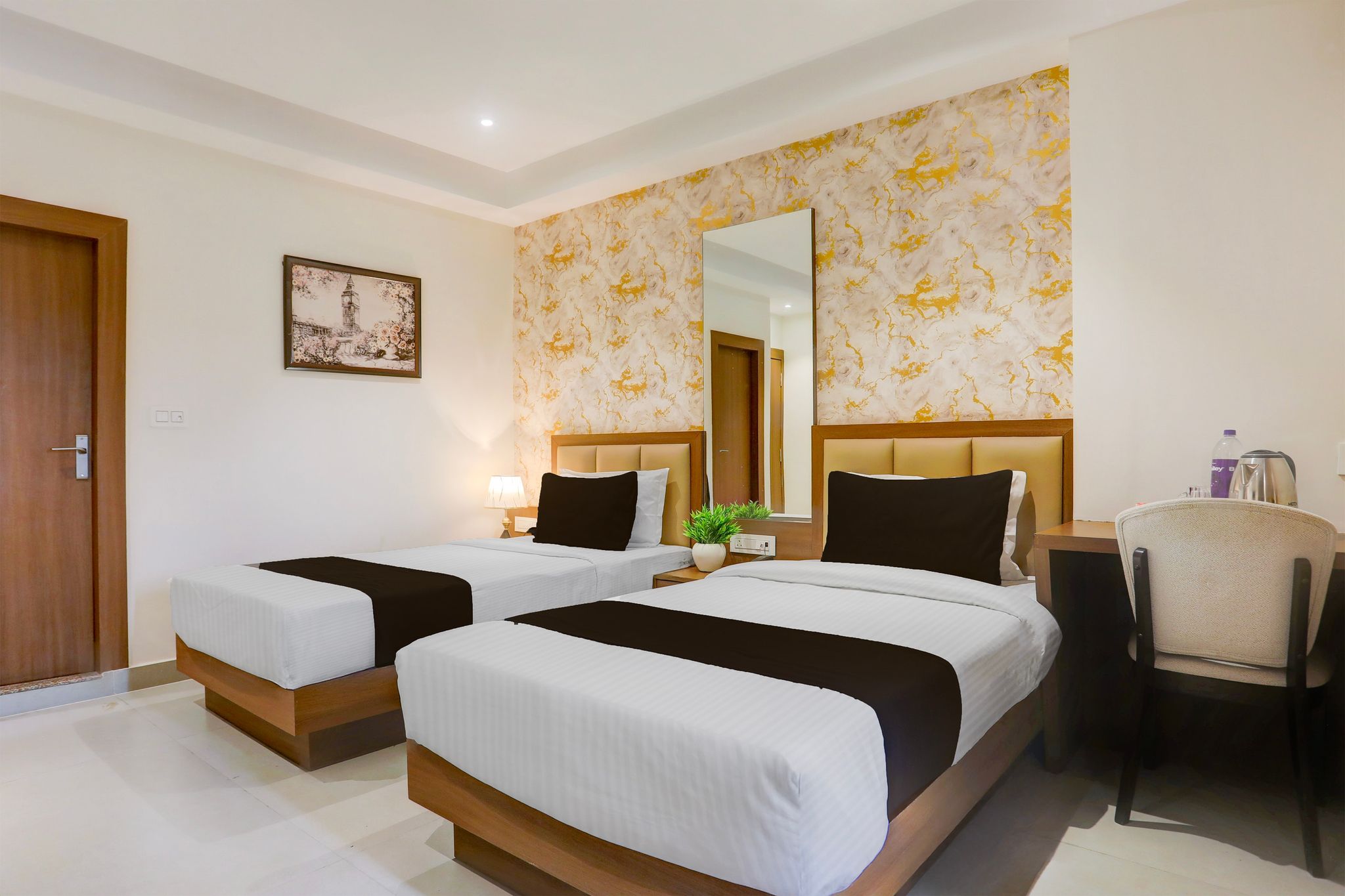 Super Townhouse Oak Sevoke Road Siliguri CLASSIC