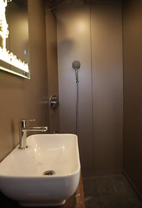 Out of Box Living, Kashid - Resort Small Luxurious Box 4